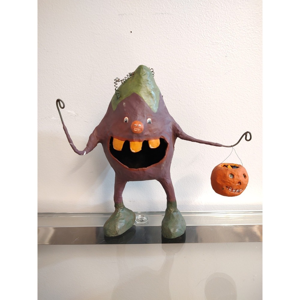 Virginia Betourne Bethany Lowe Halloween Eggplant 8"
